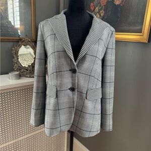 Marella hounds tooth and black plaid blazer size 6